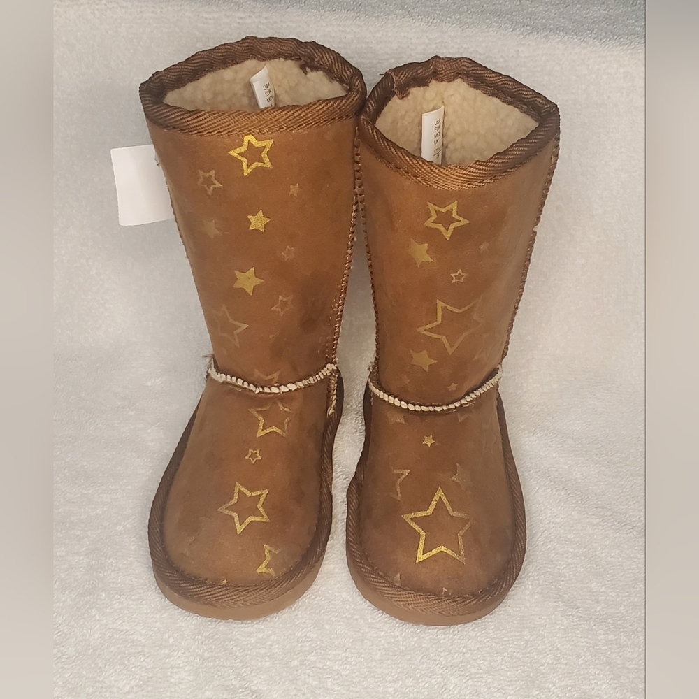 Airwalk Toddler Girl’s Size 6 Star Print Winter Boots Chestnut Brown Faux Fur